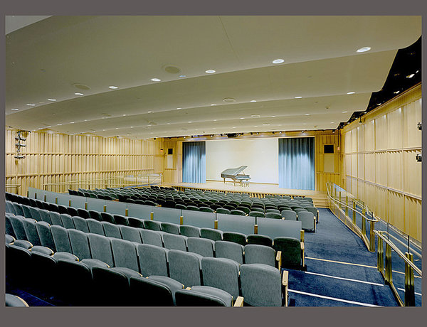McEvoy auditorium.jpg (546.41 KiB) Viewed 26968 times McEvoy auditorium.jpg