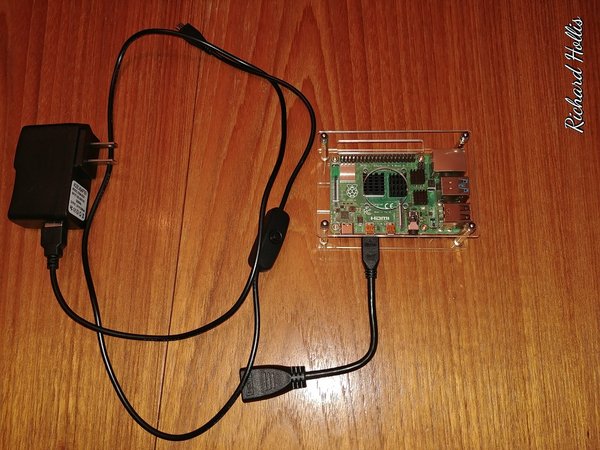 RPi4B-small.jpg (436.28 KiB) Viewed 17798 times RPi4B-small.jpg