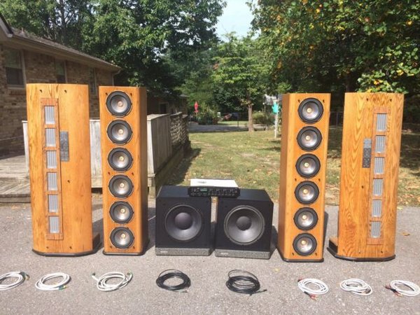 Infinity RS-1Bs.jpg (73.91 KiB) Viewed 25901 times Infinity RS-1Bs.jpg