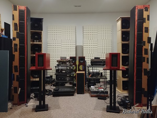 Magnetar-room-small.jpg (591.11 KiB) Viewed 29097 times Magnetar-room-small.jpg