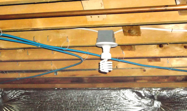 00 AA Heliax Under Floor.jpg (1.14 MiB) Viewed 50844 times 00 AA Heliax Under Floor.jpg