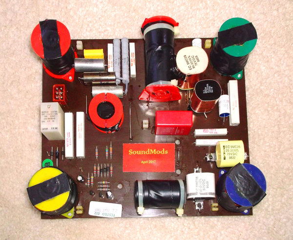 B&W 802-80 Updated Crossover A.jpg (296.01 KiB) Viewed 40263 times B&W 802-80 Updated Crossover A.jpg