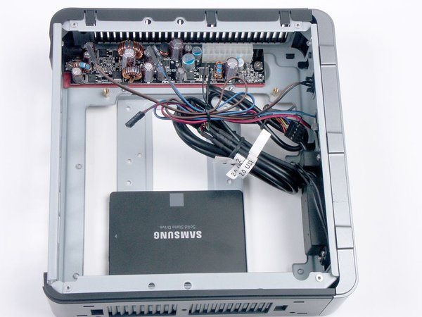 Chassis with HD top - Copysmall.jpg (135.78 KiB) Viewed 49267 times Chassis with HD top - Copysmall.jpg